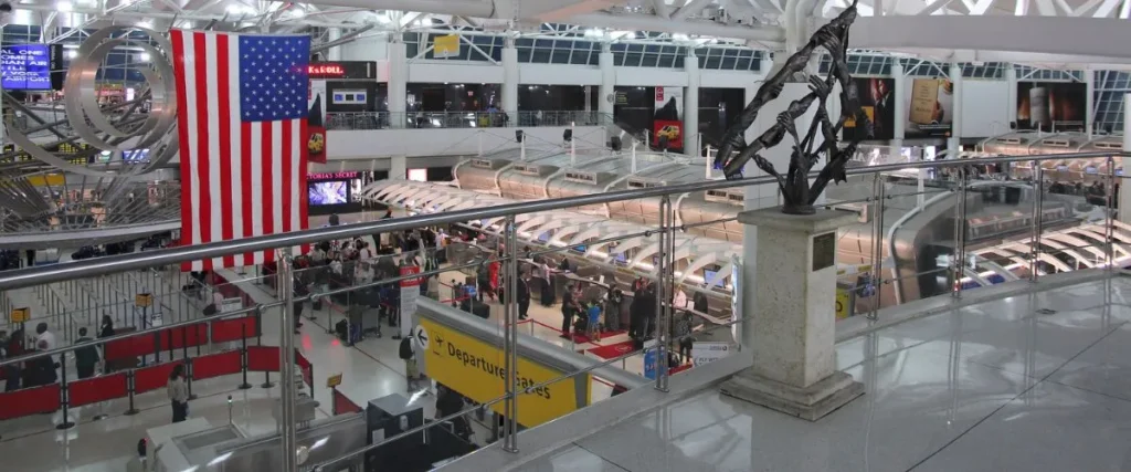 Alaska Airlines DCA Terminal - Ronald Reagan Washington National Airport