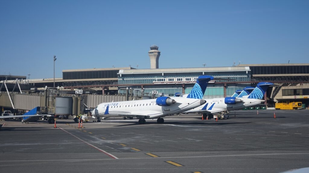 SkyWest Airlines PBI Terminal